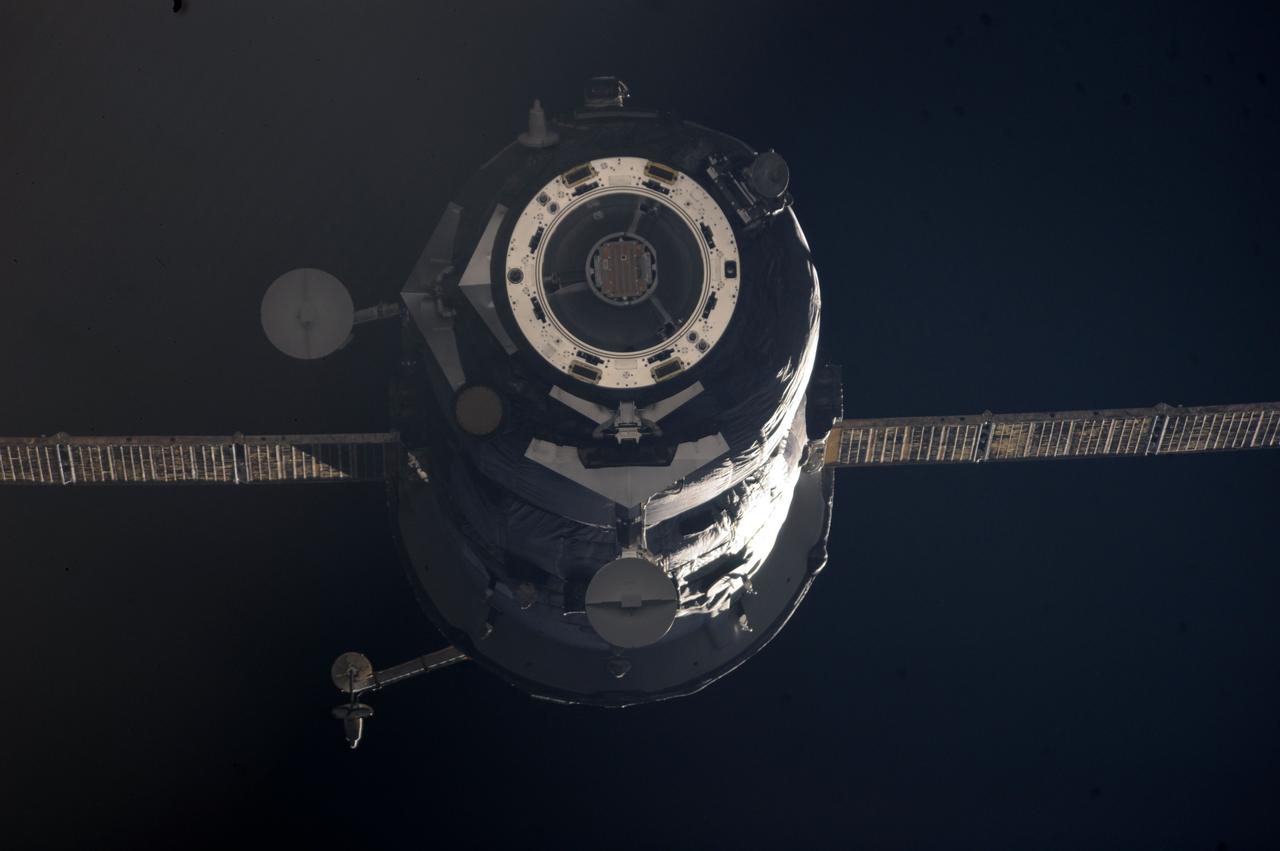 Progress M-13M / 45P Spacecraft departs from the ISS