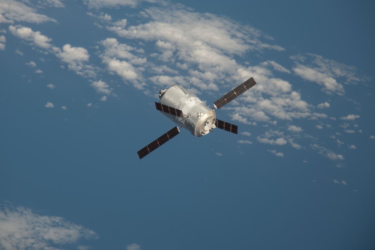 ISS030-E-175090 (28 March 2012) --- European Space Agency?s ?Edoardo Amaldi? Automated Transfer Vehicle-3 (ATV-3) approaches the International Space Station. The unmanned cargo spacecraft docked to the space station at 6:31 p.m. (EDT) on March 28, 2012, delivering 220 pounds of oxygen, 628 pounds of water, 4.5 tons of propellant, and nearly 2.5 tons of dry cargo, including experiment hardware, spare parts, food and clothing.