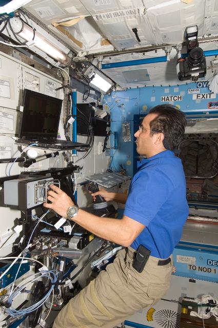 NASA image: iss031e149759