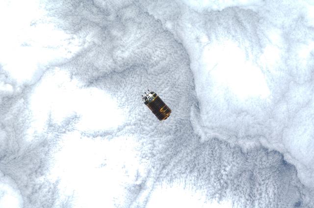 NASA image: HTV3 Approach