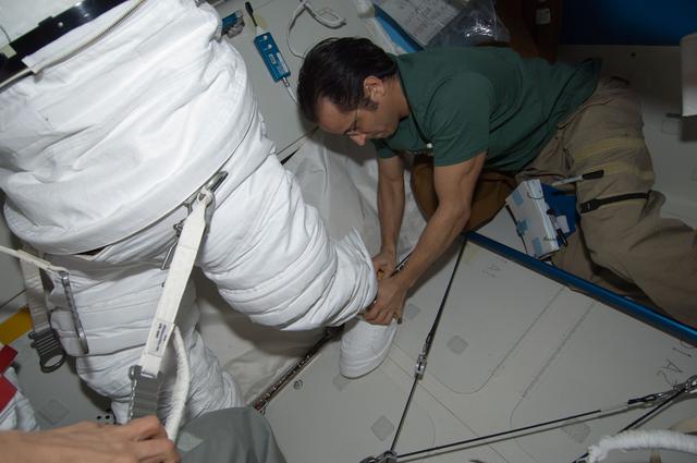 NASA image: Acaba in airlock