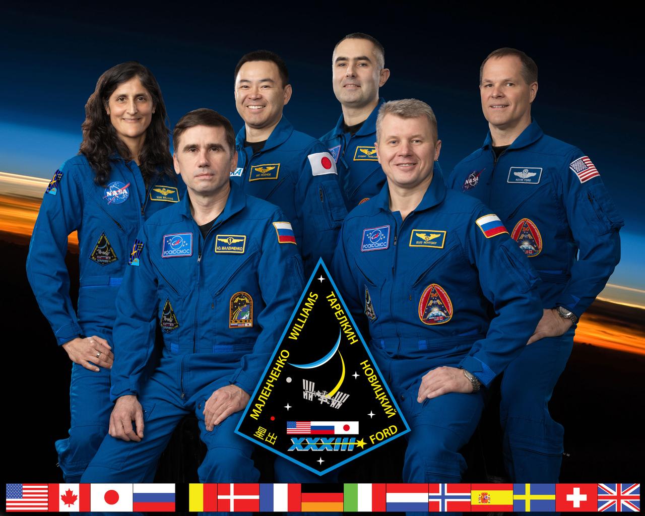PHOTO DATE: 01-12-12 LOCATION: Bldg. 8, Room 183 - Photo Studio SUBJECT: Expedition 32 & 33 official crew portrait. Expedition 32: Sunita Williams, Akihiko Hoshide, Yuri Malenchenko.  Expedition 33: Kevin Ford, Oleg Novitskiy, Evgeny Tarelkin. PHOTOGRAPHER:  BILL STAFFORD AND ROBERT MARKOWITZ
