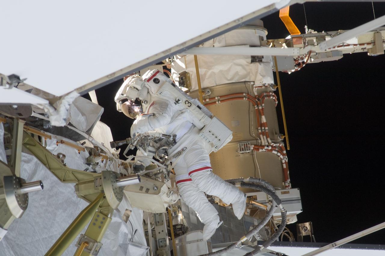 ISS033-E-017337 (1 Nov. 2012) --- NASA astronaut Sunita Williams, Expedition 33 commander, participates in a session of extravehicular activity (EVA) outside the International Space Station on Nov. 1, 2012. During the six-hour, 38-minute spacewalk, Williams and Japan Aerospace Exploration Agency astronaut Aki Hoshide (out of frame), flight engineer, ventured outside the orbital outpost to perform work and to support ground-based troubleshooting of an ammonia leak.