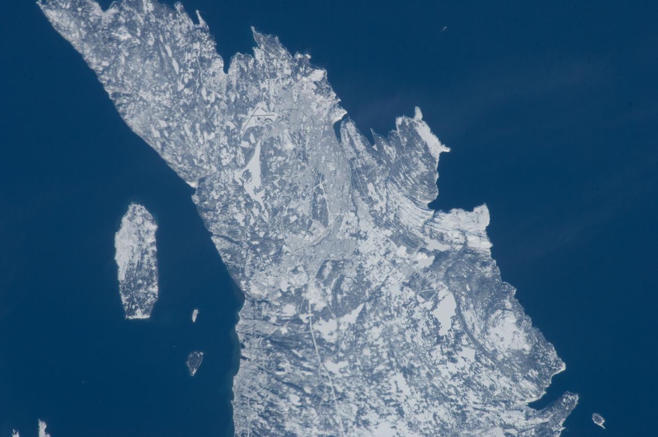 Earth Observations taken by Expedition 34 crewmember.