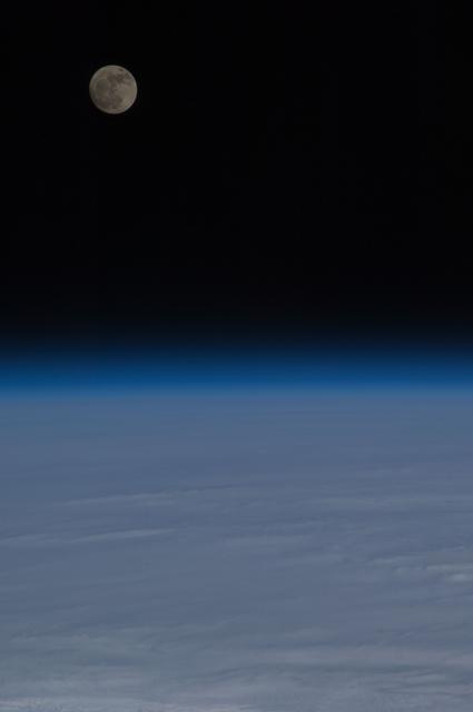 Lunar Observations taken by Expedition 34 crewmember