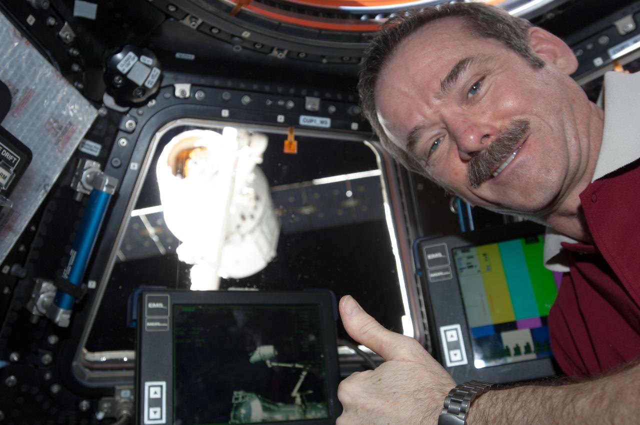 08 GMT062 Dragon Grapple_266C