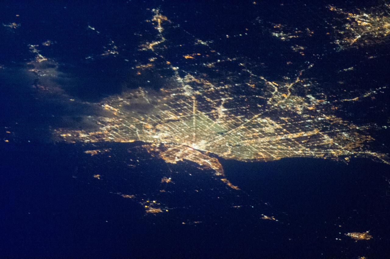 Earth observation taken by the Expedition 35 crew aboard the ISS. Night view of city lights.