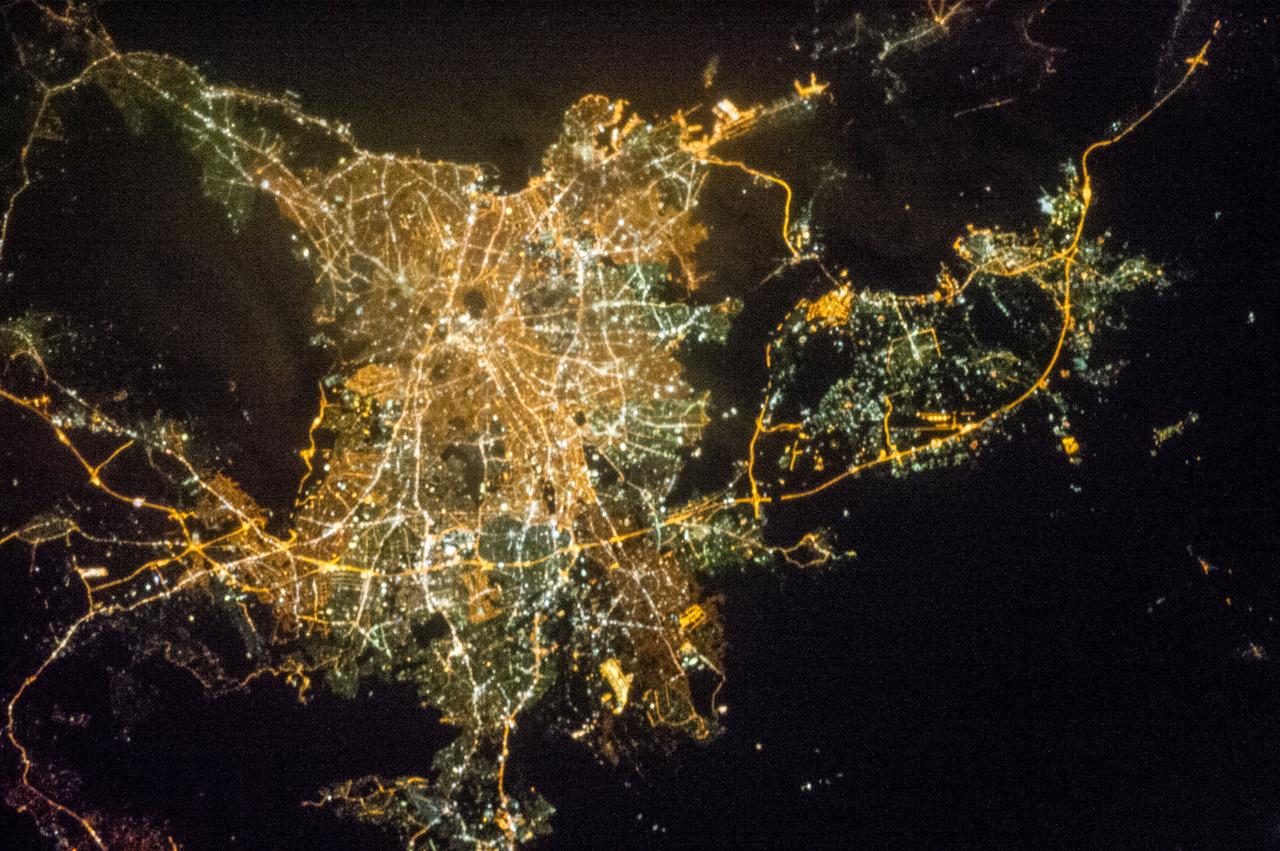 Earth observation taken by the Expedition 35 crew aboard the ISS. Night view of city lights.