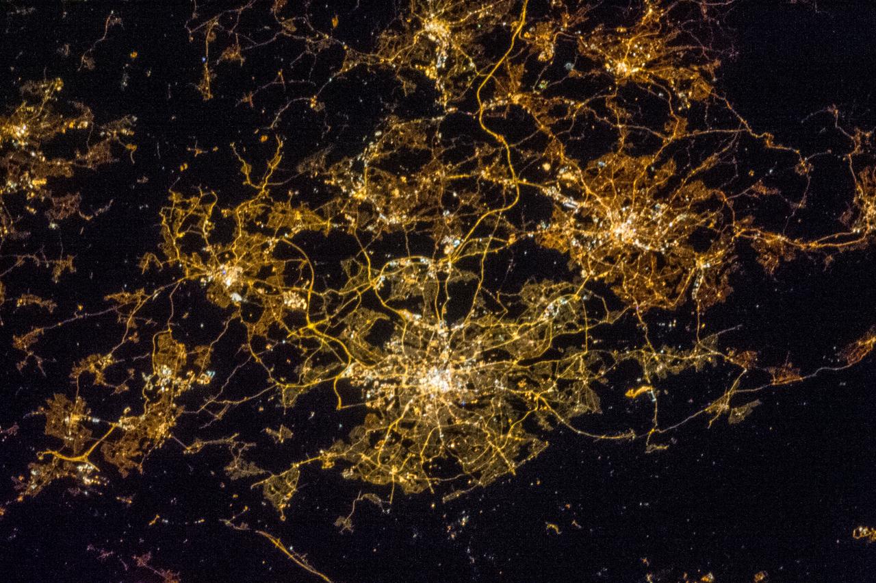 Earth observation taken by the Expedition 35 crew aboard the ISS. Night view of city lights.