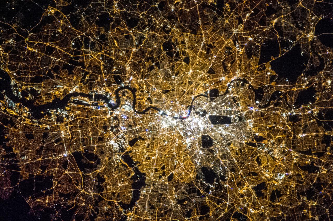 Earth observation taken by the Expedition 35 crew aboard the ISS. Night view of city lights.