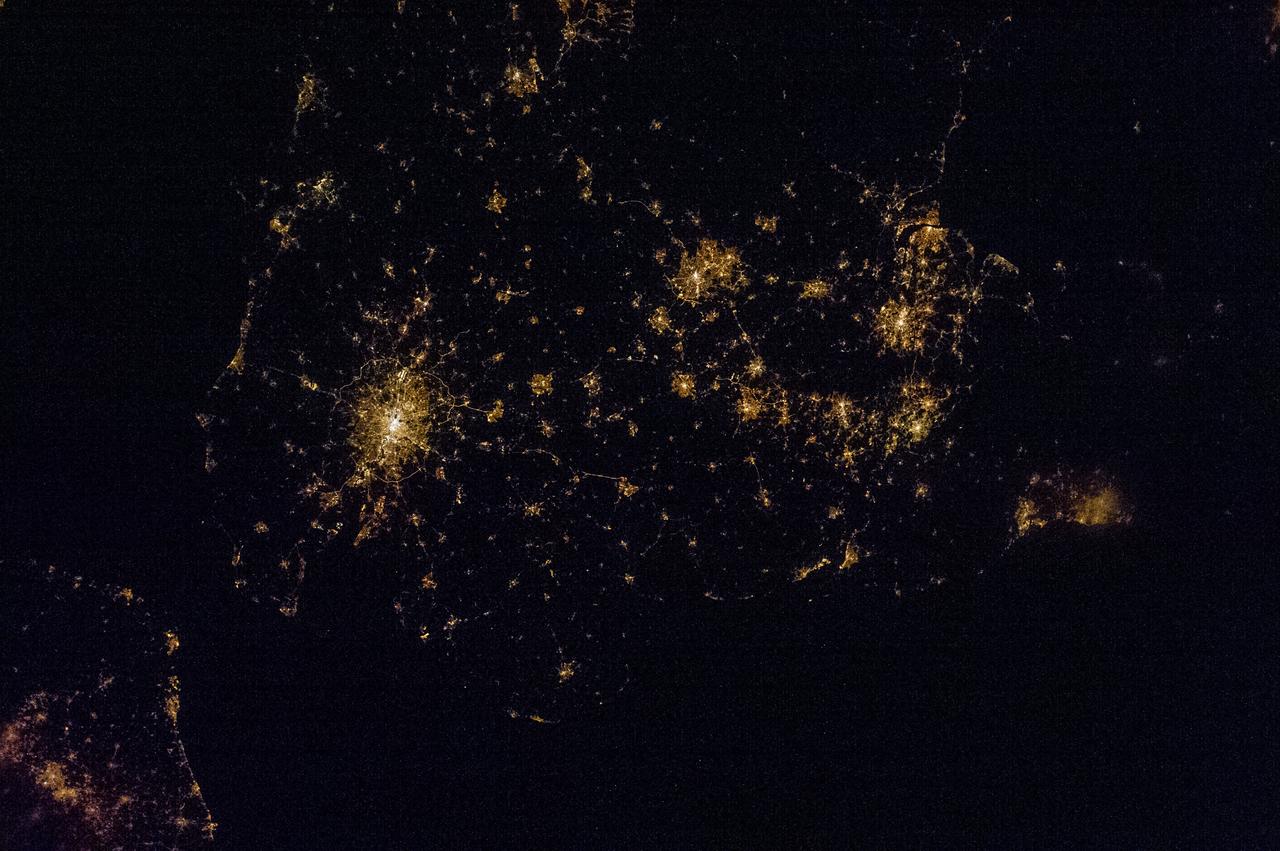 Earth observation taken by the Expedition 35 crew aboard the ISS. Night view of city lights.