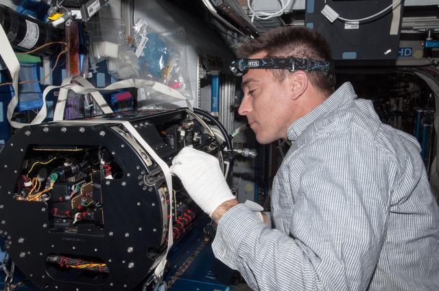 NASA image: MDCA Needle 1 Replacement