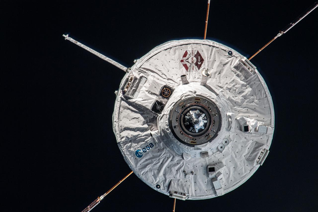 ISS036-E-007850 (15 June 2013) --- Surrounded by the blackness of space, the European Space Agency's Automated Transfer Vehicle-4 (ATV-4) “Albert Einstein” approaches the International Space Station.  The spacecraft went on to successfully dock to the orbital outpost at 2:07 GMT, June 15, 2013, following a ten-day period of free-flight.