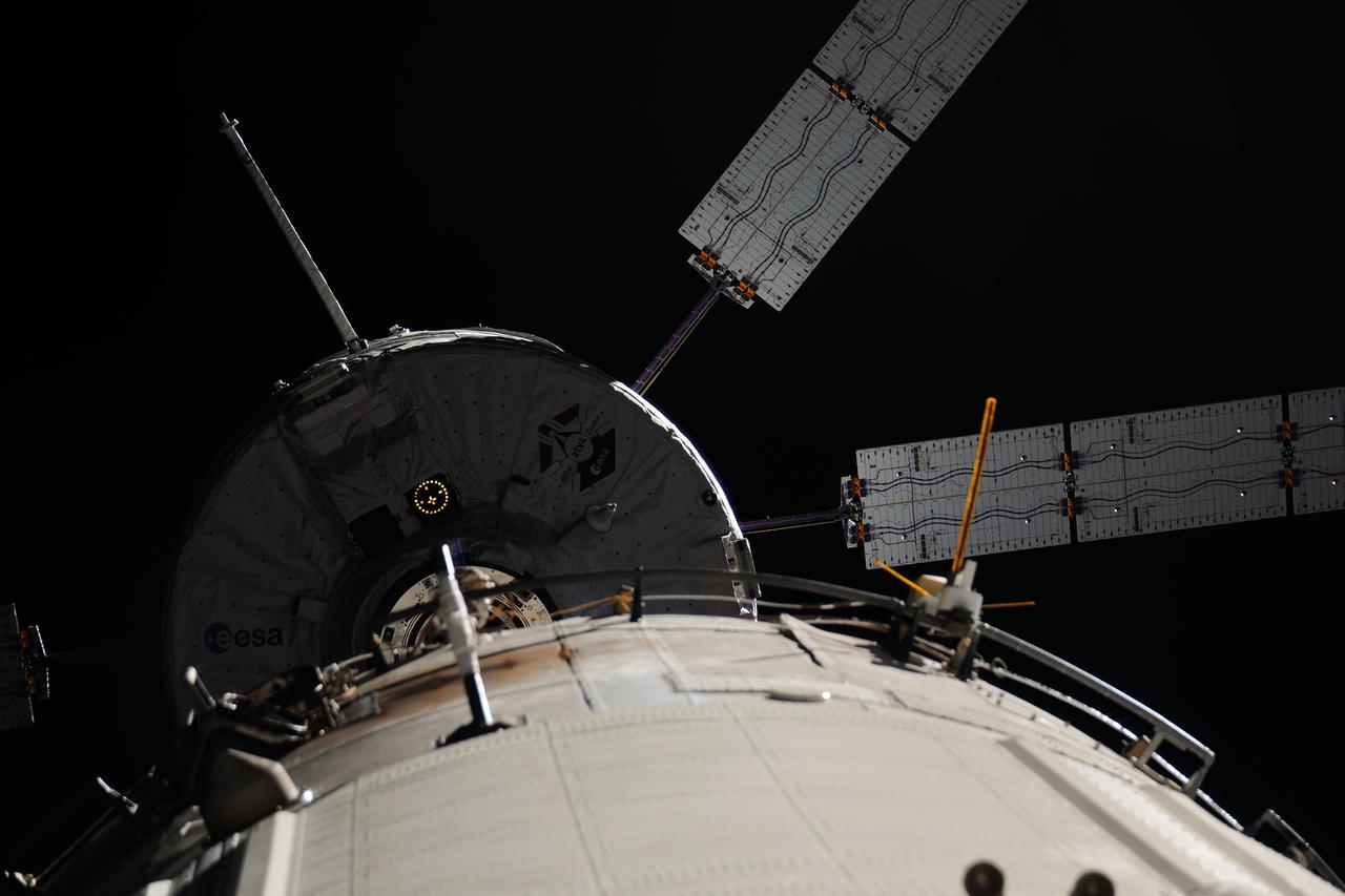 ISS036-E-007862 (15 June 2013) --- The European Space Agency's Automated Transfer Vehicle-4 (ATV-4) “Albert Einstein” is about to dock to the orbital outpost at 2:07 GMT, June 15, 2013, following a ten-day period of free-flight.