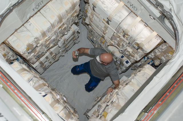 NASA image: Parmitano in HTV-4