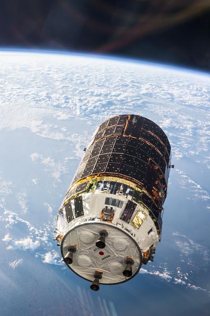 NASA image: H-II Transfer Vehicle (HTV)-4