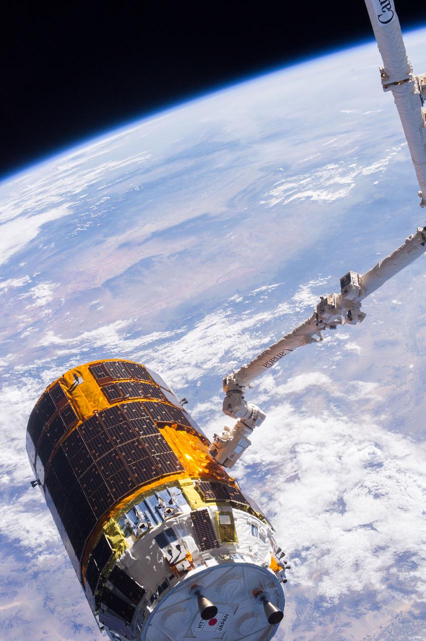 ISS036-E-039501 (04 Sept. 2013) ---  One of the Expedition 36 crew members aboard the International Space Station took this picture of the Japanese HTV-4 unmanned cargo spacecraft, backdropped against a land mass on Earth, following its unberthing but just prior to its release from the orbital outpost's Canadarm2.  HTV-4, after backing away from the flying complex, headed for re-entry into Earth's atmosphere, burning upon re-entry.  HTV-4 was launched by Japan?s Aerospace Exploration Agency (JAXA) on Aug. 4 of this year in order to bring up supplies for the astronauts and cosmonauts onboard the station.