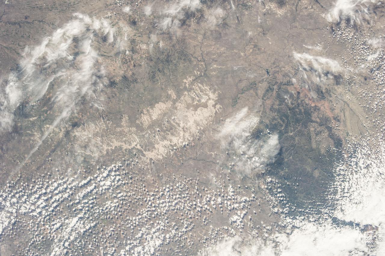 Earth observation taken during a day pass by the Expedition 37 crew.  Per Twitter message: The Black Hills & Badlands of South Dakota.
