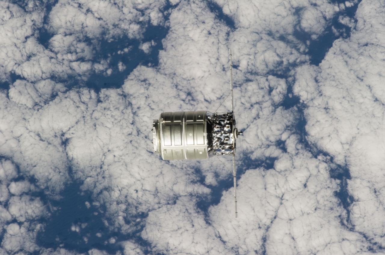 ISS037-E-003527 (29 Sept. 2013) --- The first Cygnus commercial cargo spacecraft built by Orbital Sciences Corp. is photographed by an Expedition 37 crew member on the International Space Station during rendezvous and docking operations. The two spacecraft converged at 7:01 a.m. EDT on Sept. 29, 2013.