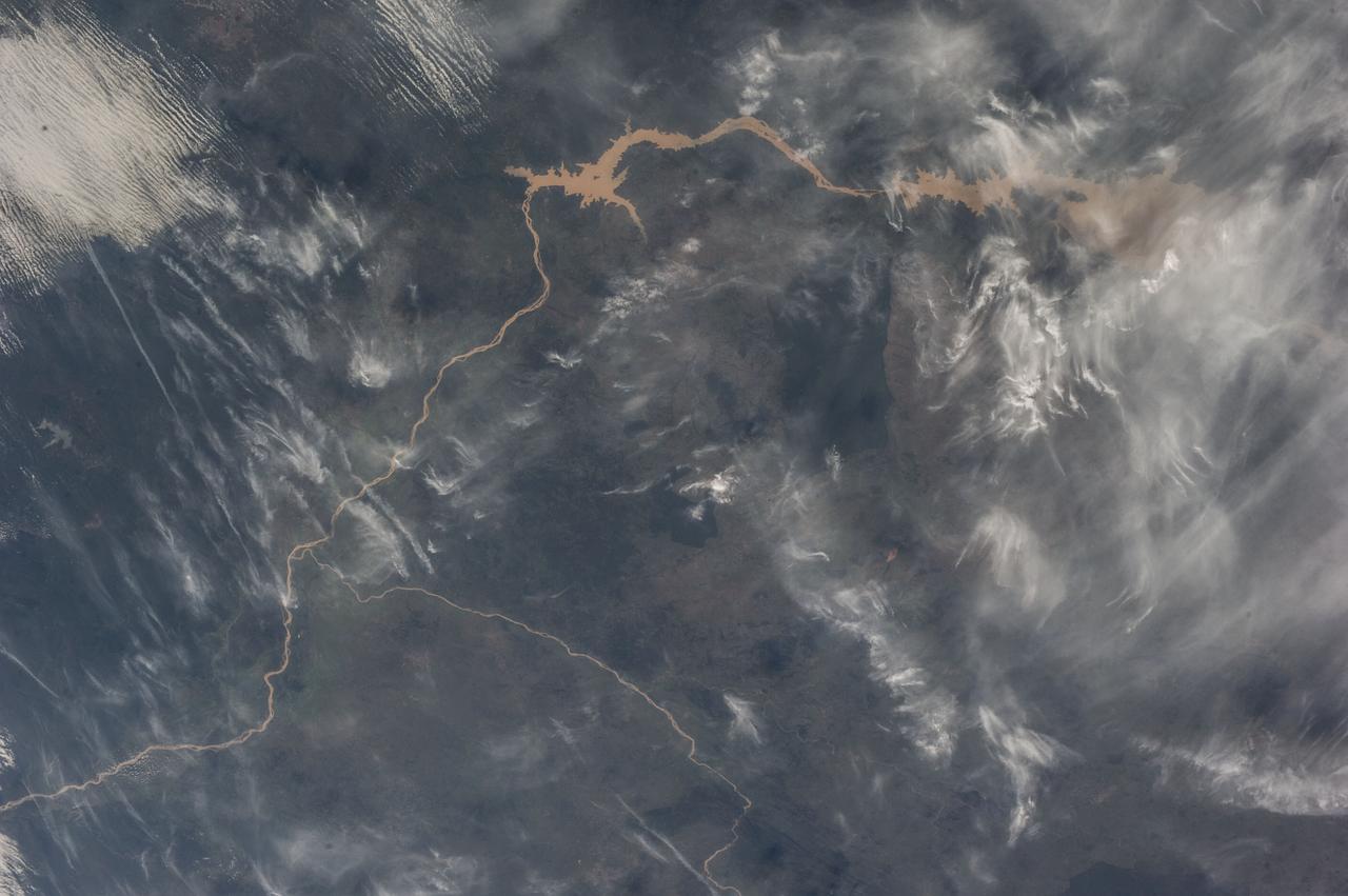 Earth observation taken during a day pass by the Expedition 37 crew.