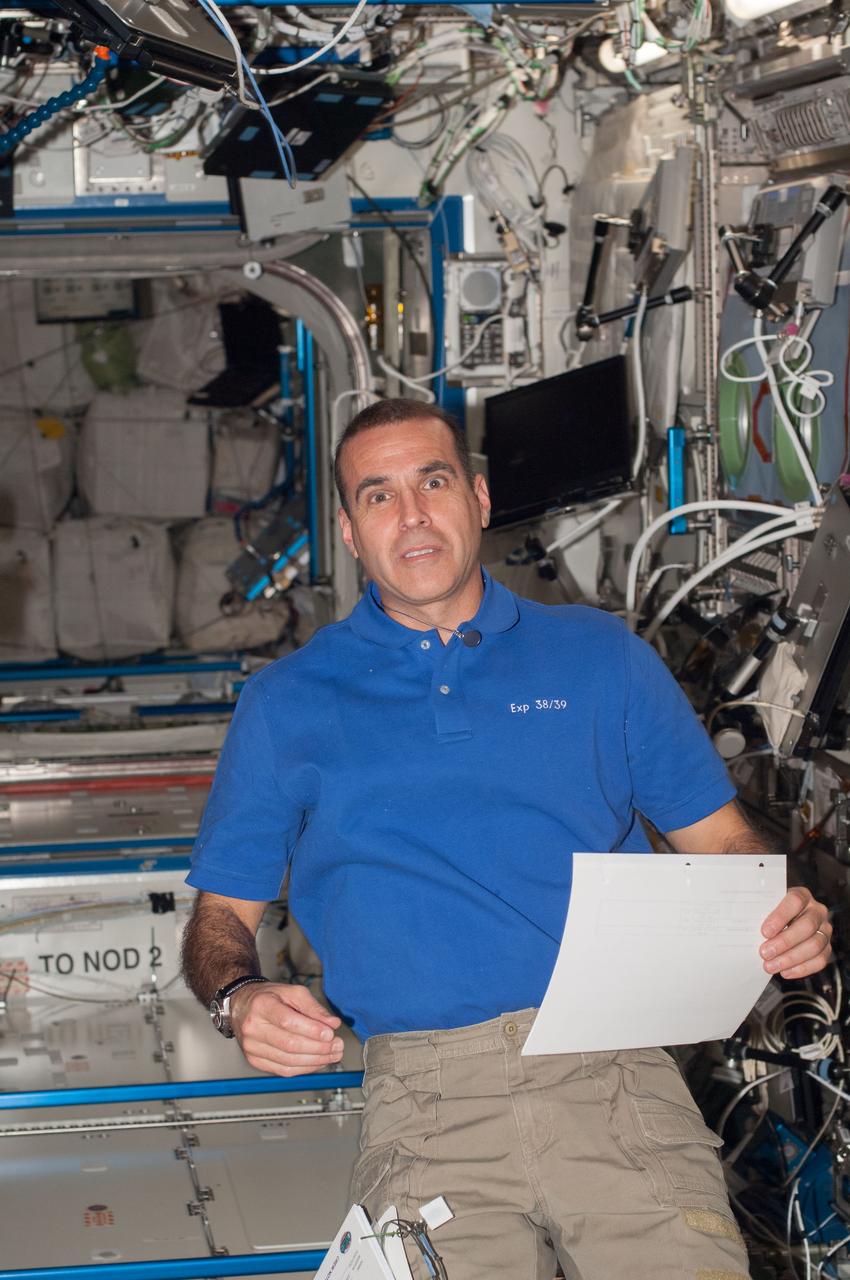 ISS037-E-028157 (8 Nov. 2013) --- NASA astronaut Rick Mastracchio, Expedition 38 flight engineer, is pictured in the Destiny laboratory of the International Space Station.