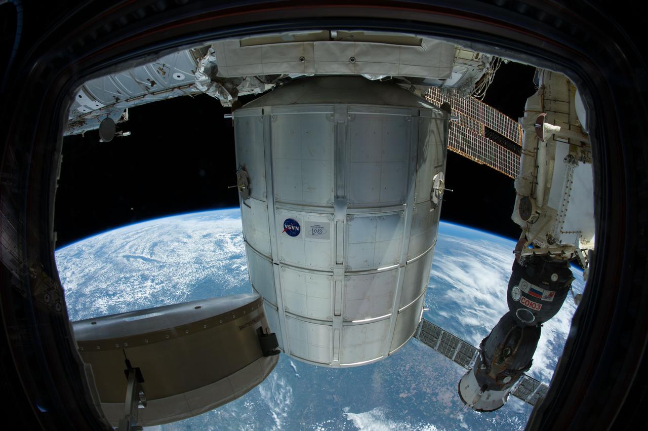 Earth observations taken by Expedition 38 crewmember