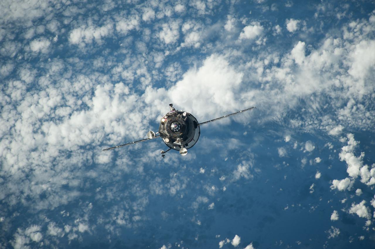 ISS038-E-042668 (5 Feb. 2014) --- An unpiloted ISS Progress resupply vehicle approaches the International Space Station, carrying 2.8 tons of food, fuel and supplies for the Expedition 38 crew members. The Progress 54 spacecraft launched from the Baikonur Cosmodrome in Kazakhstan at 11:23 a.m. (10:23 p.m. Baikonur time) and completed its four-orbit trek at 5:22 p.m. (EST) when it docked automatically to the station's Pirs docking compartment.