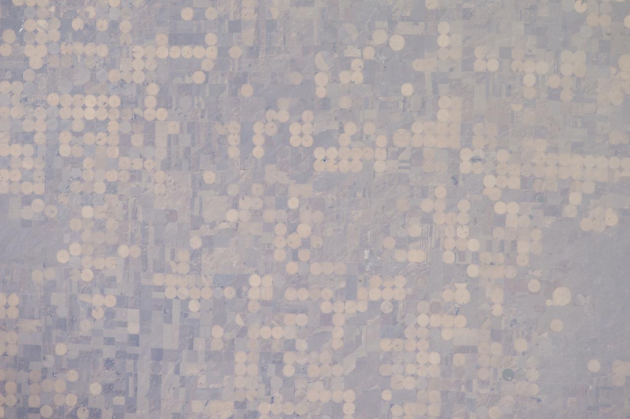 Earth observation taken by the Expedition 39 crew aboard the ISS. Image downlinked in folder: Seattle to Florida, and released by astronaut on Twitter.