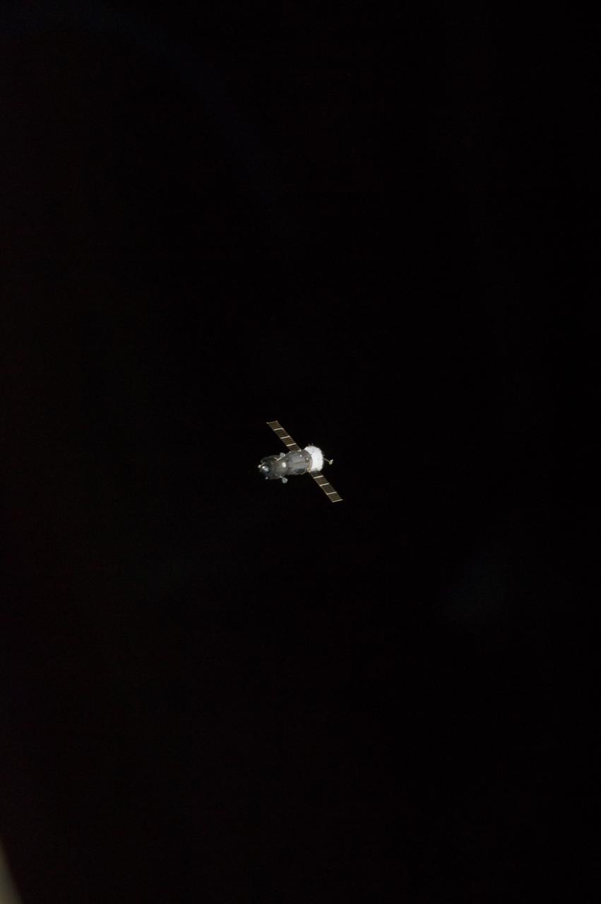 ISS040-E-000102 (14 May 2014) --- The Soyuz TMA-11M spacecraft departs from the International Space Station and heads for a landing near the town of Zhezkazgan, Kazakhstan on May 14, 2014. Japanese Aerospace Exploration Agency astronaut Koichi Wakata, Expedition 39 commander; along with Russian cosmonaut Mikhail Tyurin, Soyuz commander and Expedition 39 flight engineer, and NASA astronaut Rick Mastracchio, flight engineer, are returning to Earth after more than six months onboard the space station where they served as members of the Expedition 38 and 39 crews.