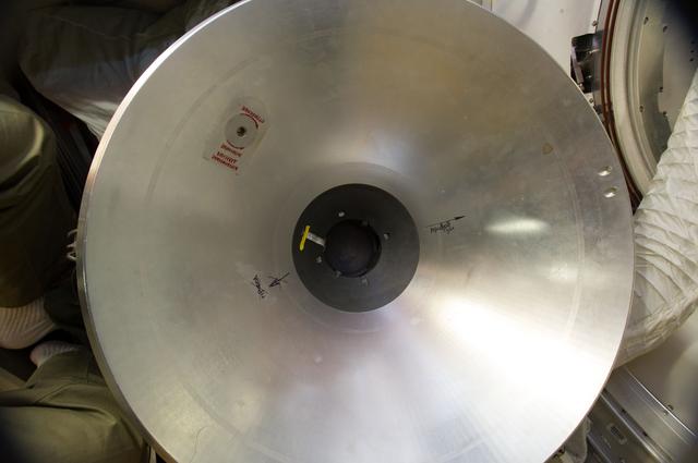 NASA image: Progress #421 (ÐÐ) docking cone showing scuff marks / scratches