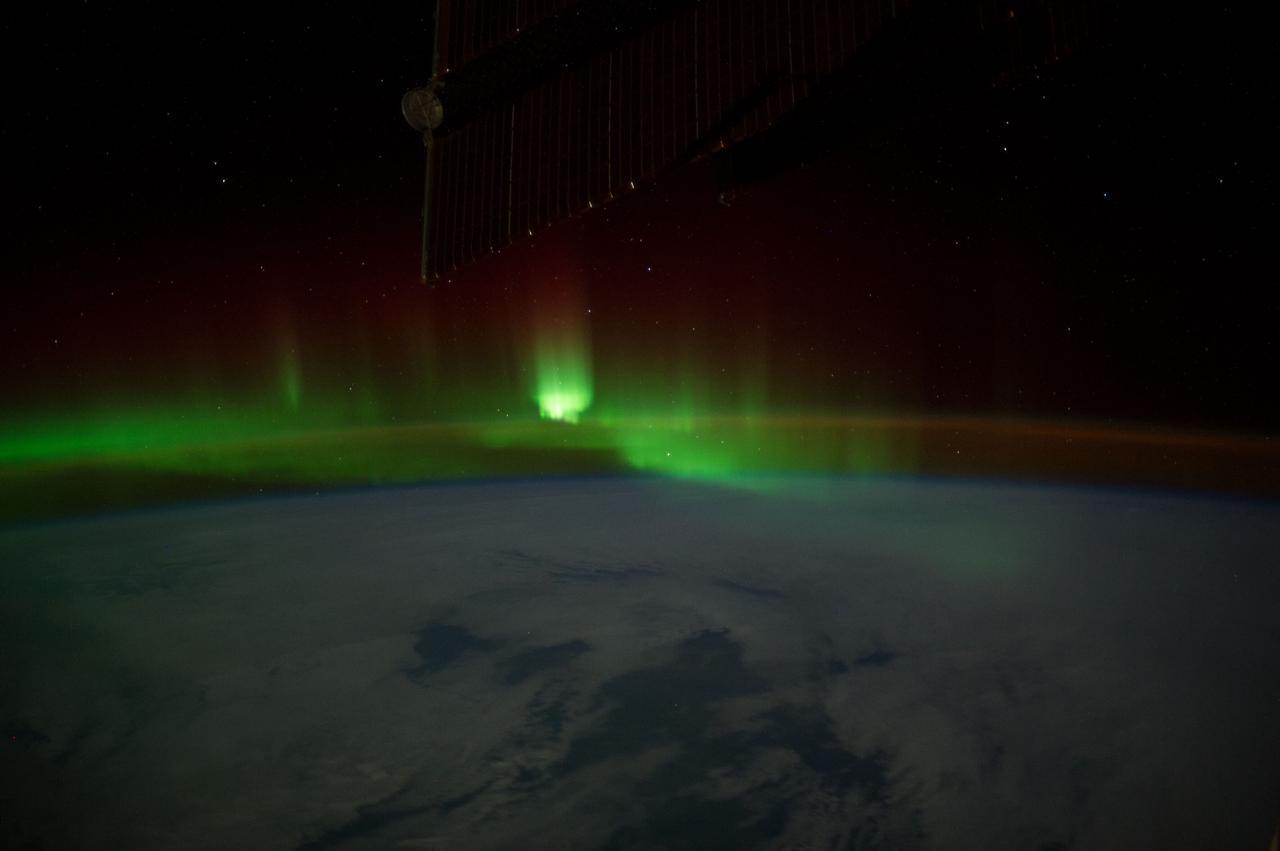 ISS040-E-048011 (7 July 2014) --- One of the Expedition 40 crew members aboard the International Space Station, flying 226 nautical miles above the Indian Ocean, south of Australia, recorded this image of Aurora Australis or the Southern Lights on July 7, 2014.