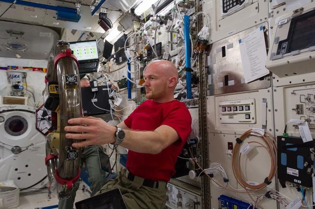 NASA image: SPHERES-RINGS Time Lapse