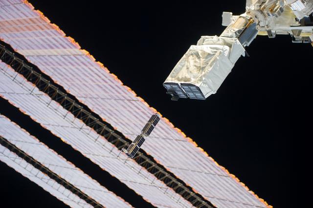 NASA image: Nanoracks CUBESAT launcher operations