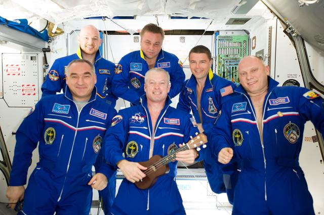 NASA image: Expedition 40 crew on-orbit portrait