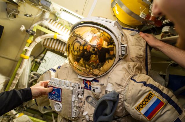 NASA image: 38S Hatch closure