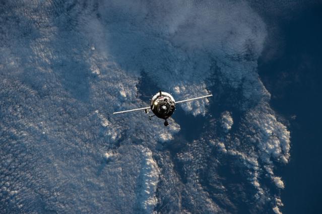 Soyuz TMA-15M spacecraft on approach to the ISS