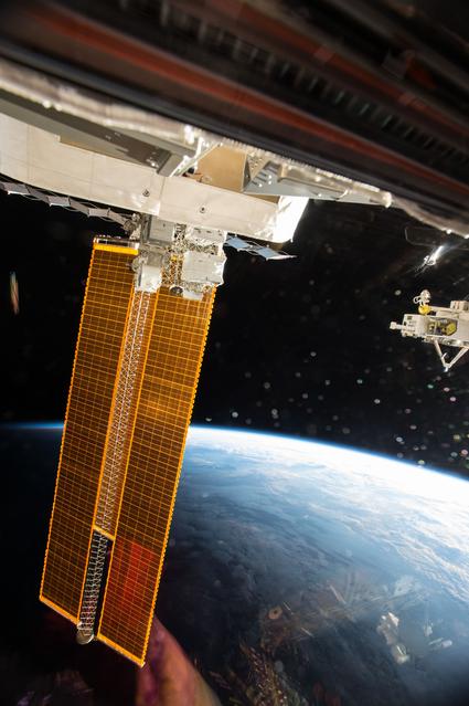 NASA image: iss042e016166