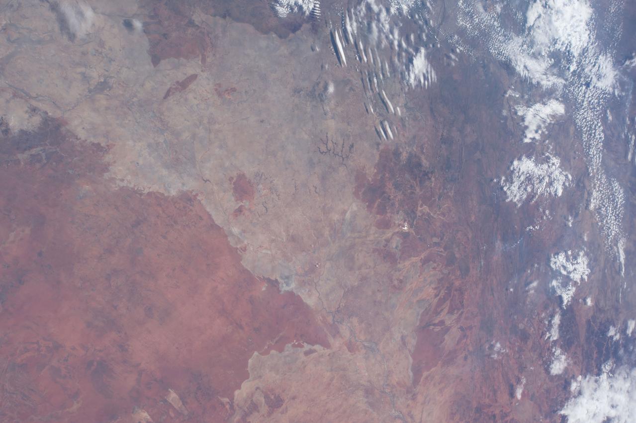 GMT333_00_01_Terry Virts_indonesia australia_128