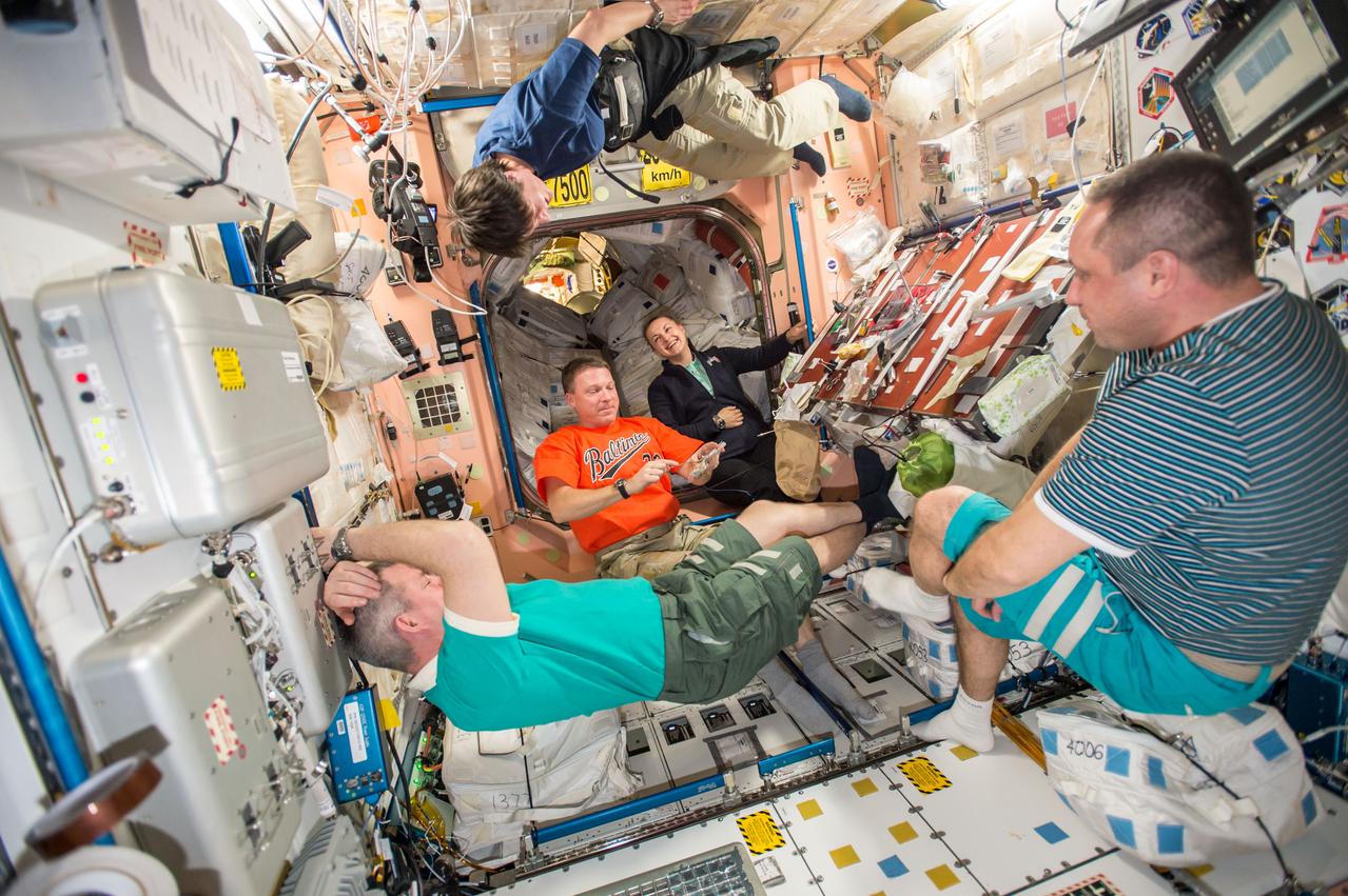 GMT335_21_51_Terry Virts_birthday wieters in cupola_128