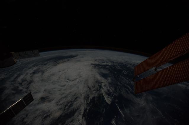 NASA image: iss042e031086