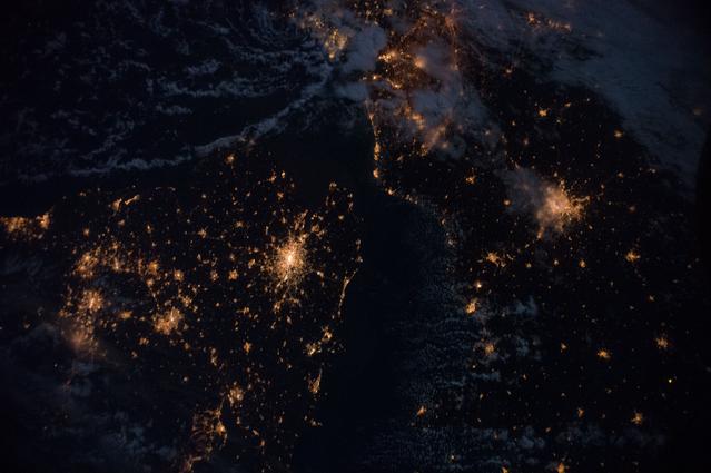 NASA image: iss042e031216