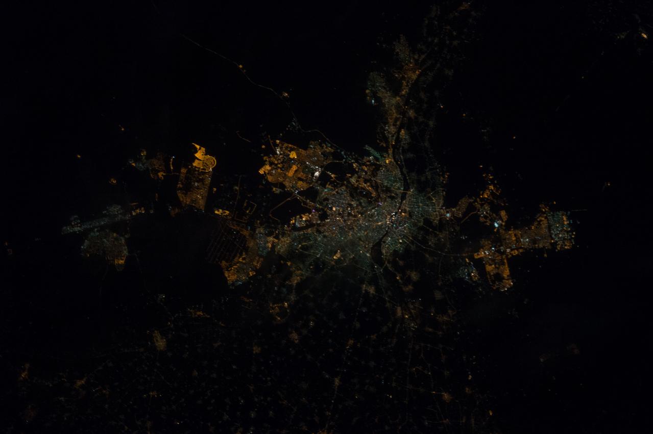 GMT344_23_39_Terry Virts_sunrise set cities at night rome cairo jerusalem more_127