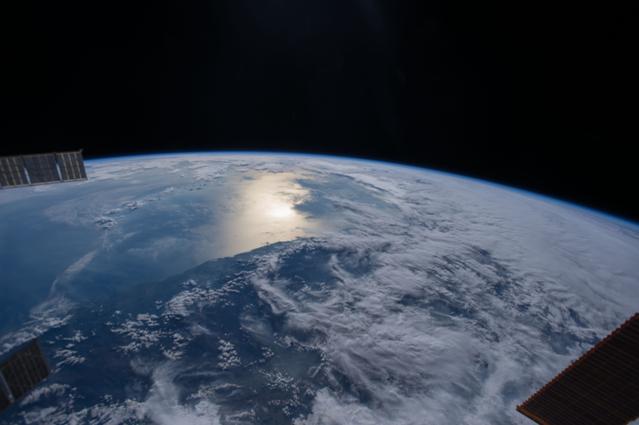 NASA image: iss042e034042