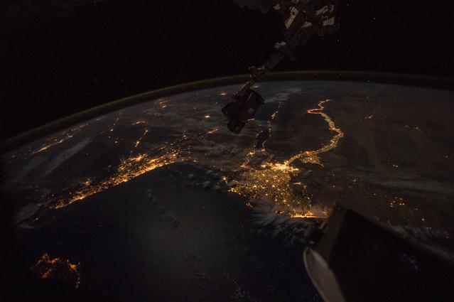 NASA image: iss042e034492