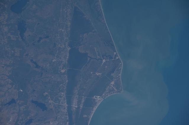 NASA image: iss042e037753