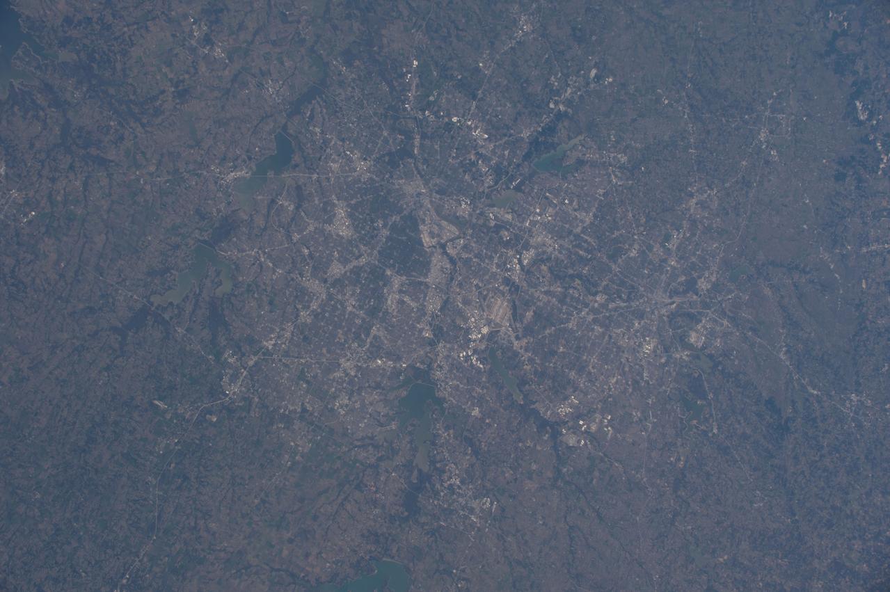 GMT349_21_37_Terry Virts_mexico houston dallas sunglint on texas_129