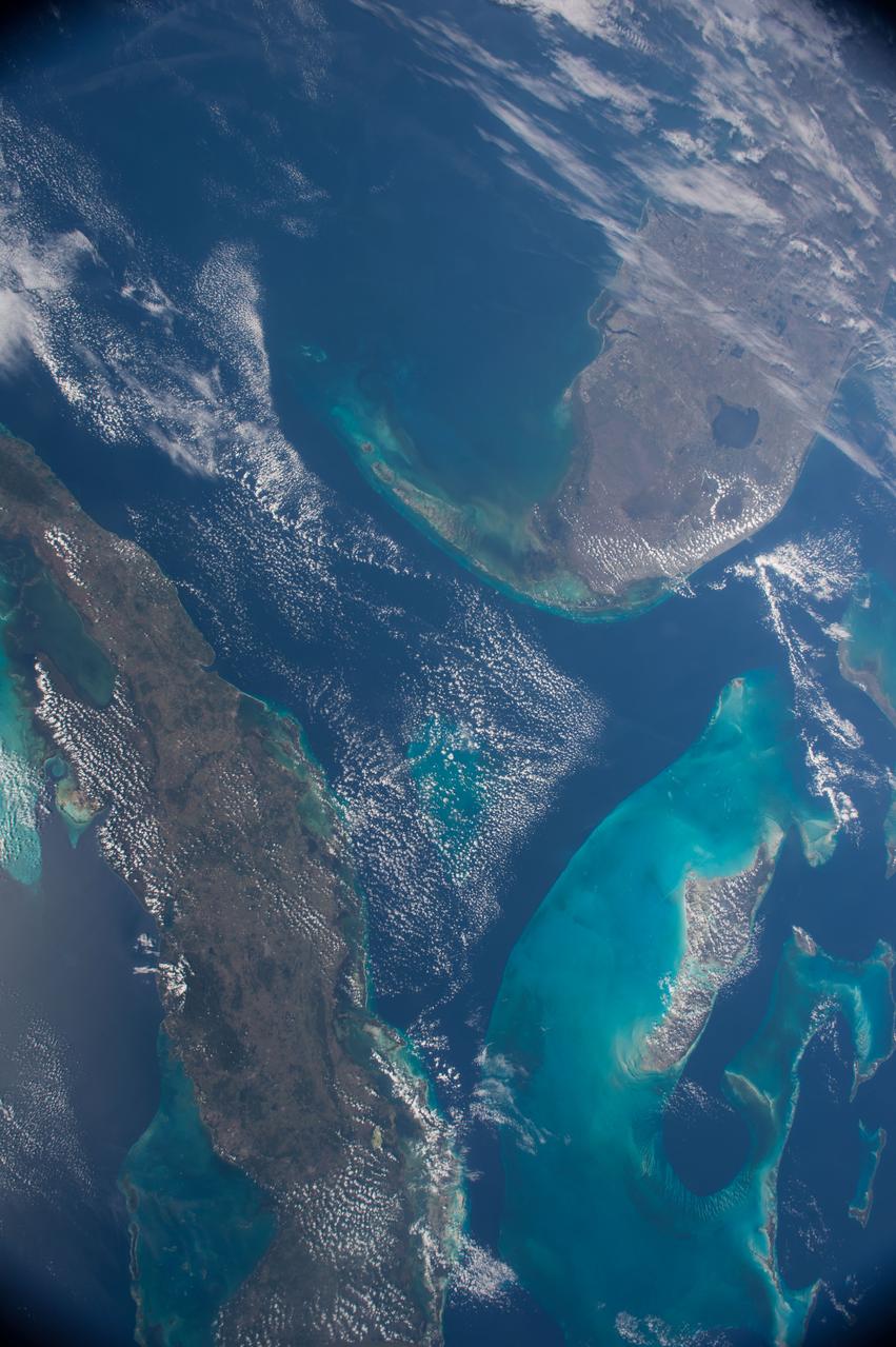 GMT353_21_17_Terry Virts_South Florida Caribbean zoom_123