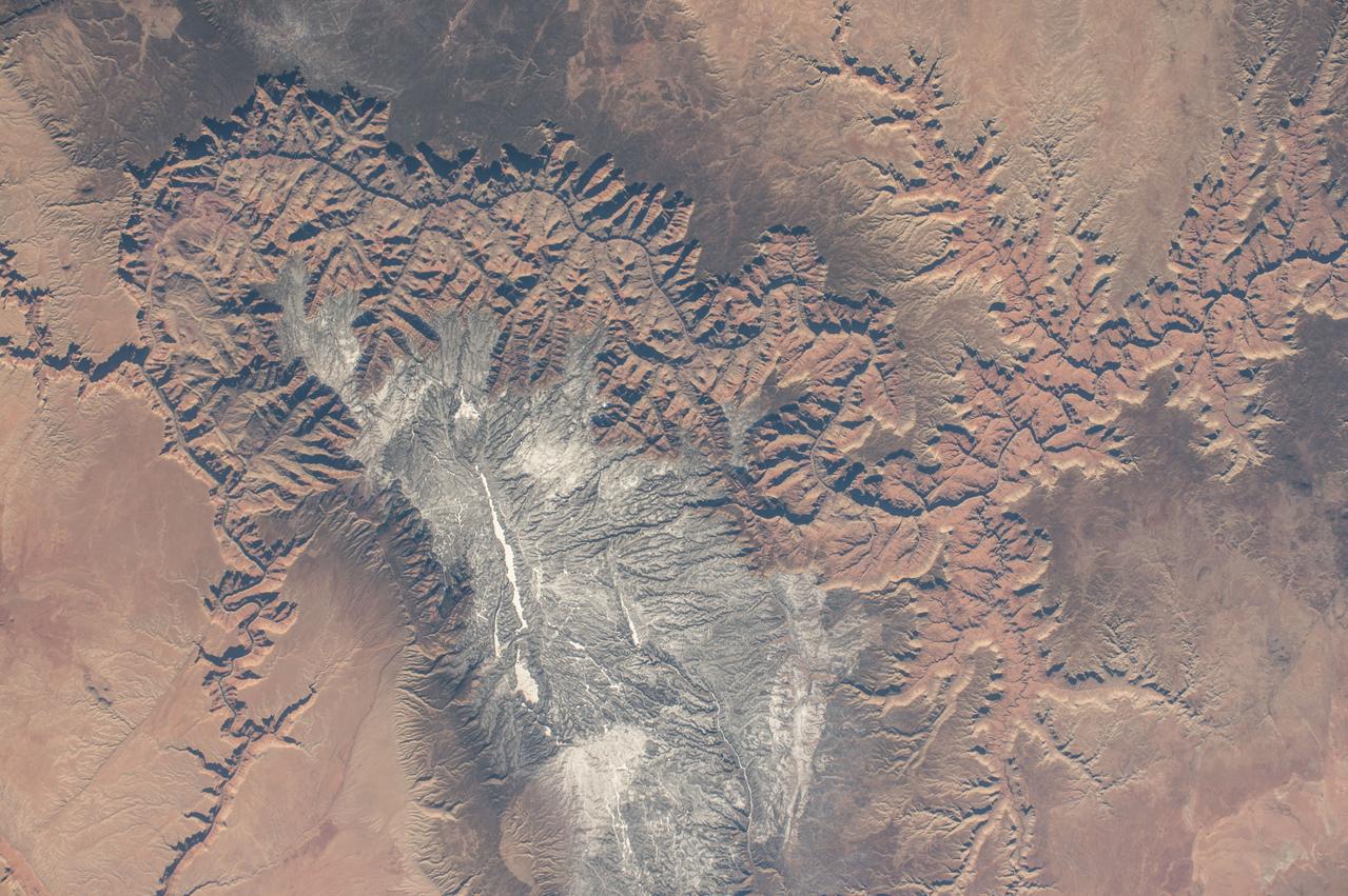 GMT357_21_03_Terry Virts_CA AZ CO zoom_129