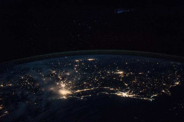 NASA image: iss042e072745
