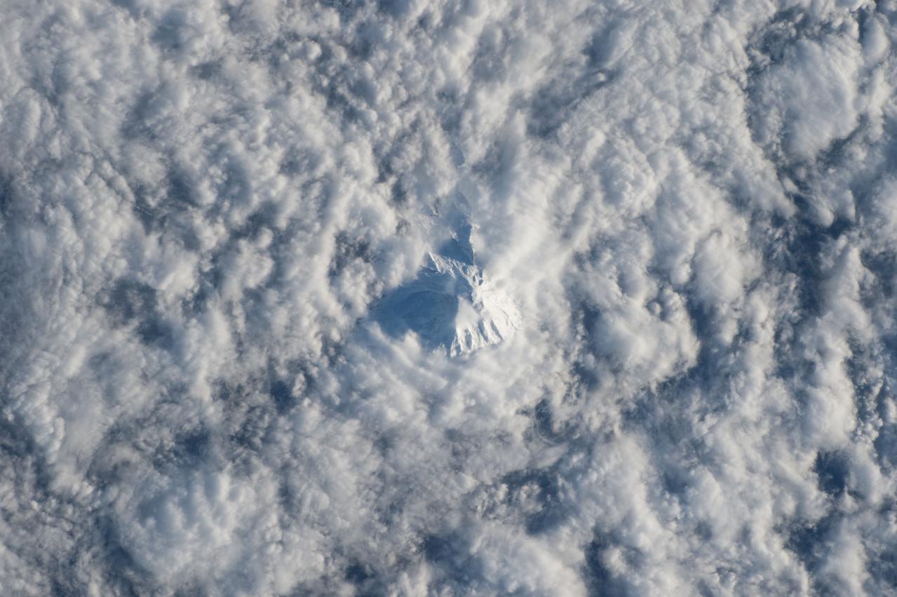 GMT362_21_17_Terry Virts_CB_washington mountains vancouver across canada to great lakes zoom_131